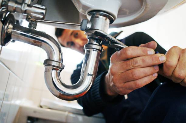 Best Clogged Drain Plumber  in Fairview, OR